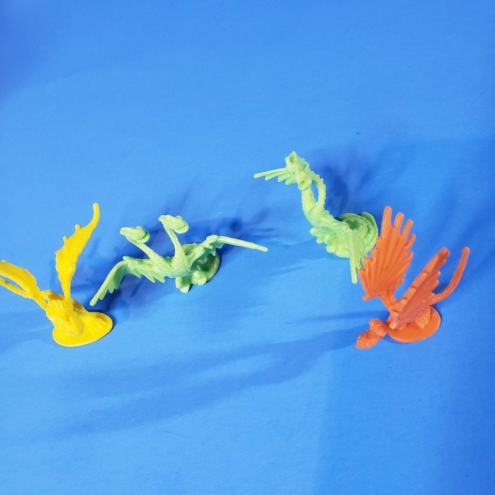 Neon Cake Toppers How to Train Your Dragon Lot of 4 Mini Figures Toys